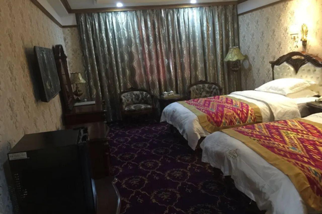 Nurlan Hotel Kashgar Dış mekan fotoğraf