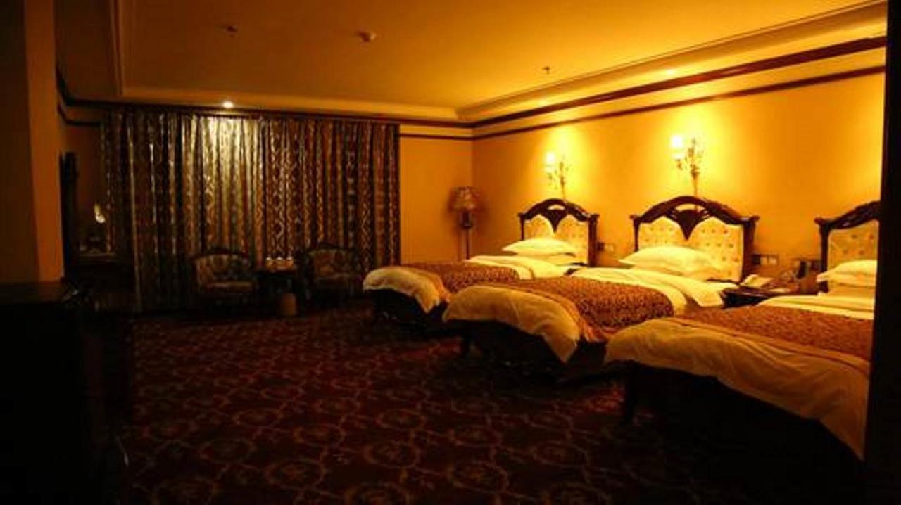 Nurlan Hotel Kashgar Dış mekan fotoğraf