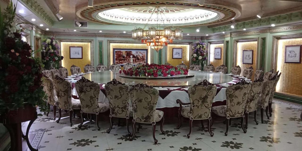 Nurlan Hotel Kashgar Dış mekan fotoğraf